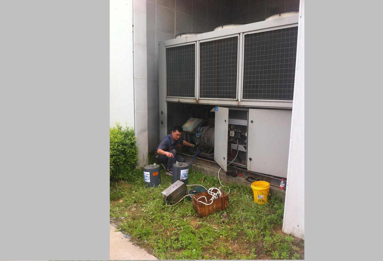 ����������{(di��o)�S���F(xi��n)��