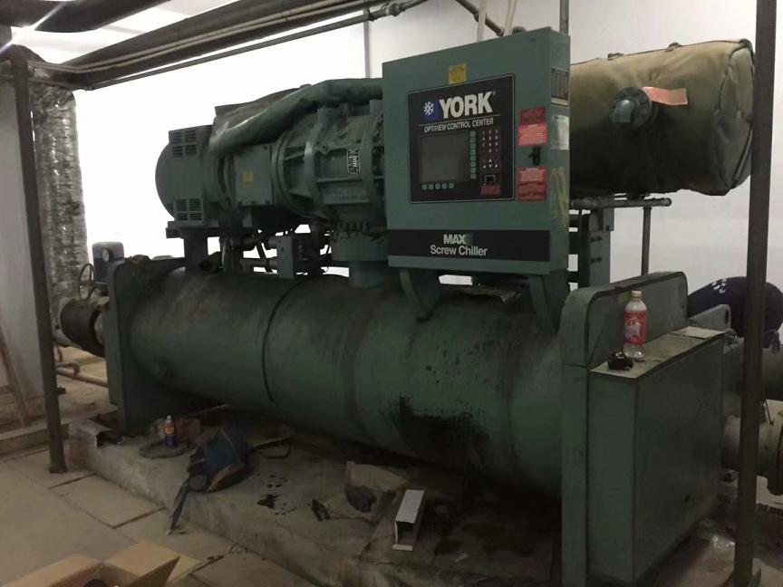 �s�˿��{(di��o)�S��